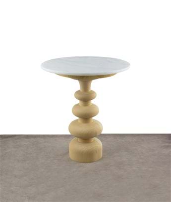 ALYSSA RAW OAK FOOTED CAKE STAND